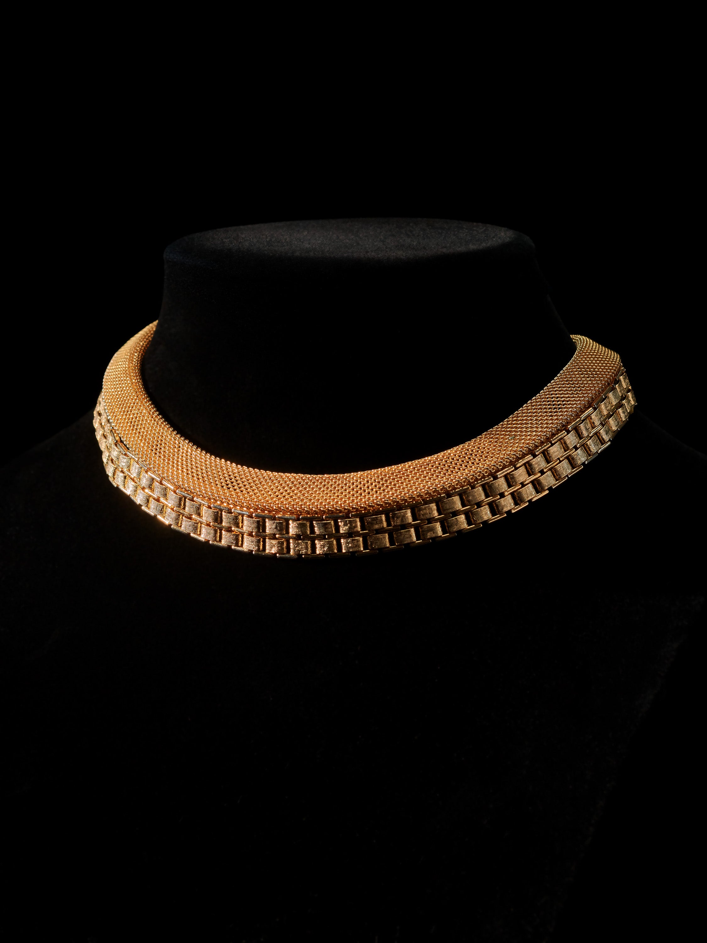 Gold Tone Mixed Mesh Choker Necklace